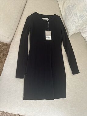 Everlane Black Long-Sleeve Knit Dress - size Small